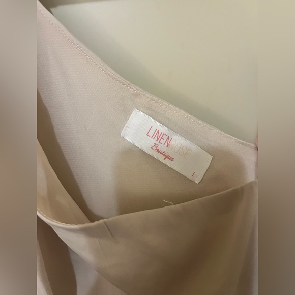 Asymetrical Tan mini dress - Picture 4 of 5